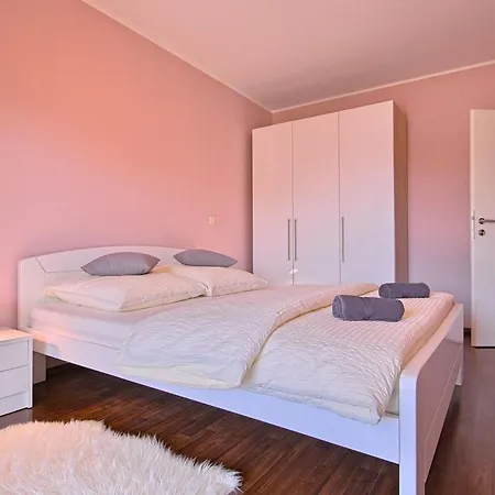Kalas Apartamento Buje